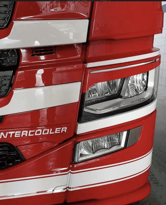Coppia Palpebre fari – Scania S/R New