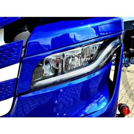 Coppia Palpebre Fari – Iveco S-way